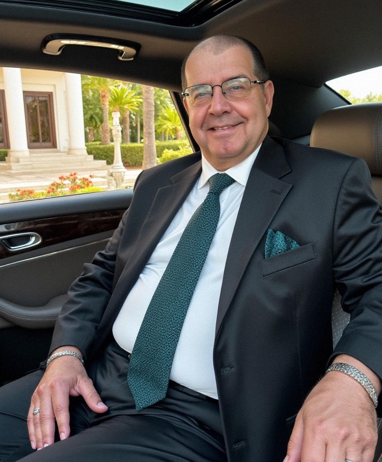 Portrait of Shimon Williams